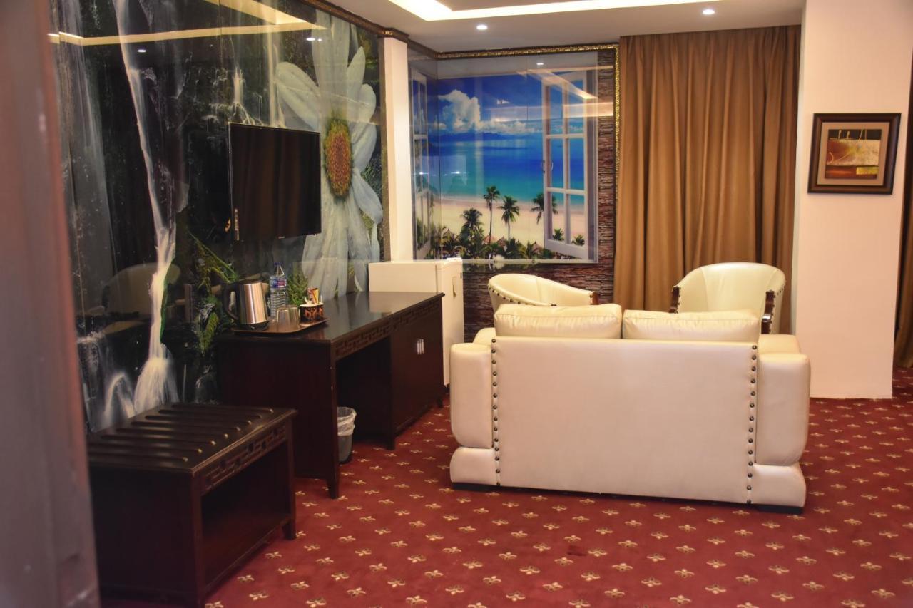 Madison Hotel Amman Zewnętrze zdjęcie