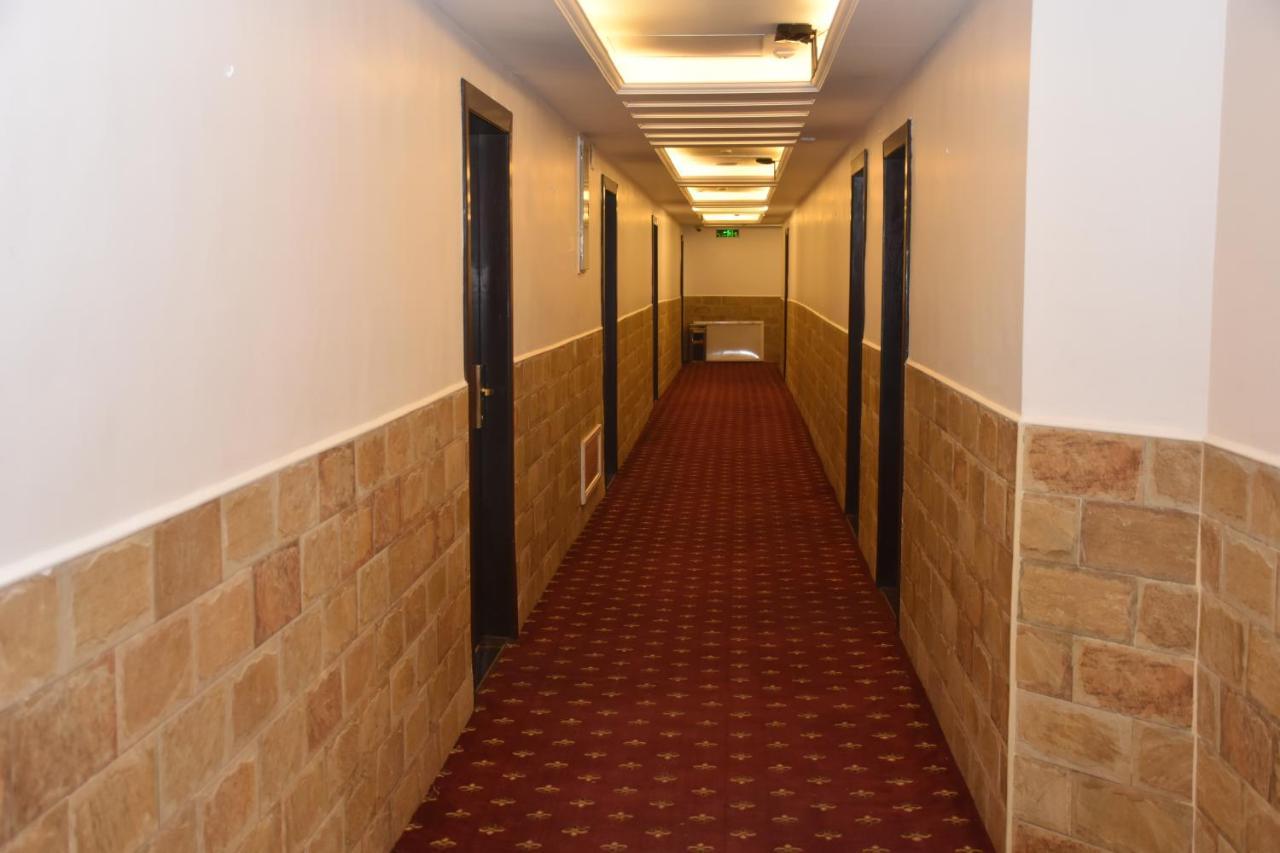 Madison Hotel Amman Zewnętrze zdjęcie